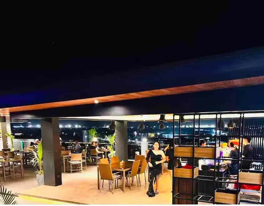 1126 Lagrande2 11Floor Rooftop Swiming Angeles Walking Street Filipiny